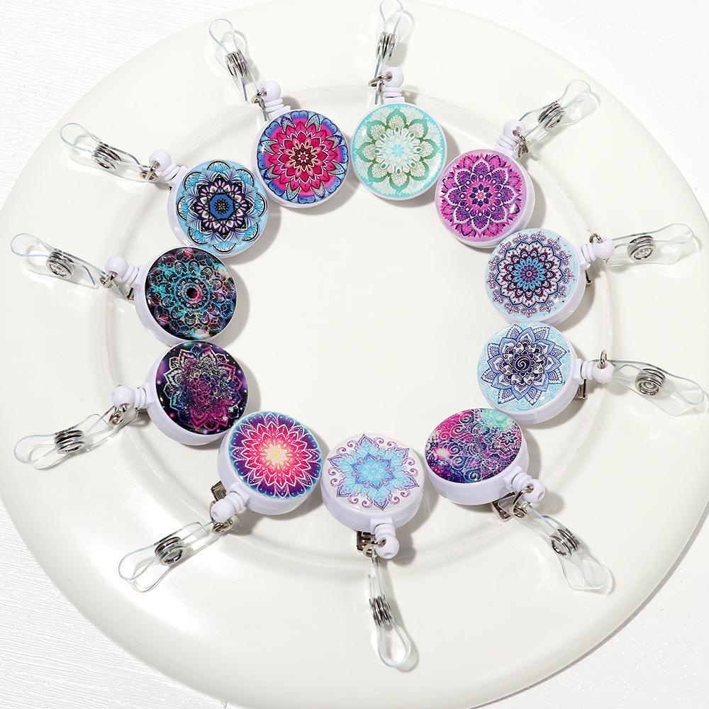 Móc Khóa Cá Sấu Xoay 360 Độ Gắn Thẻ ID Tiện Dụng Giá Đỡ