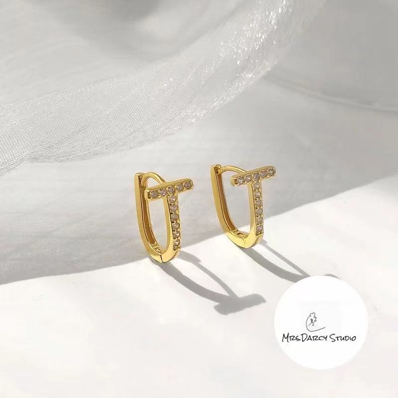 MRS.D【In Stock】100% Sterling Silver T-word Earrings S925 Earrings Stud Earrings Colors of Zircon Jewelry Gift Ear Clips Minimalist Earring Design Jewelry Girls Allergy Free