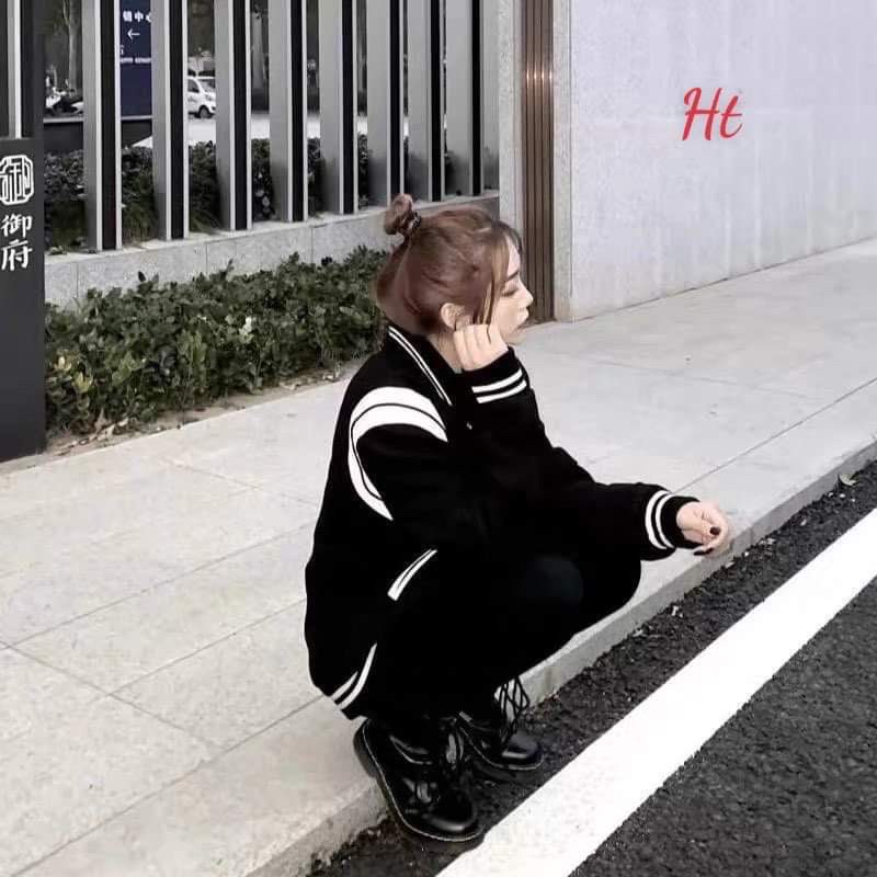 Áo bomber bóng chày phối vai trắng