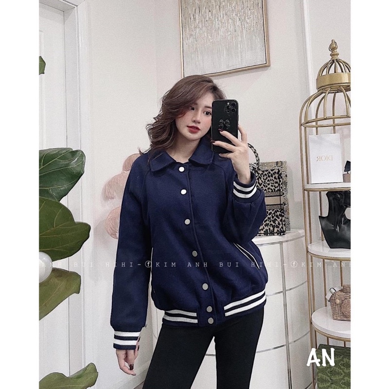 Áo bomber xanh viền nhung kẻ tay