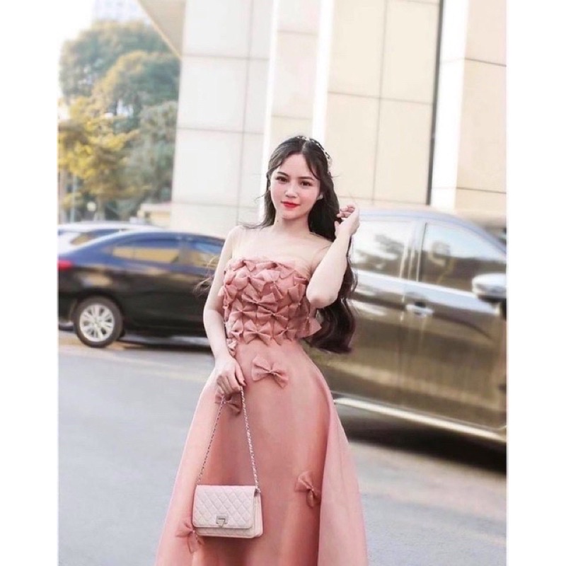 Đầm dự tiệc đính nơ hoa sát nách