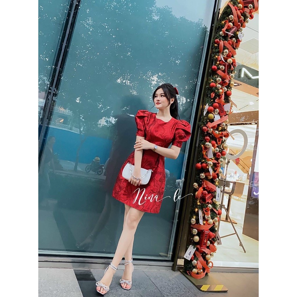 đầm xòe gấm cao cấp tay phồng