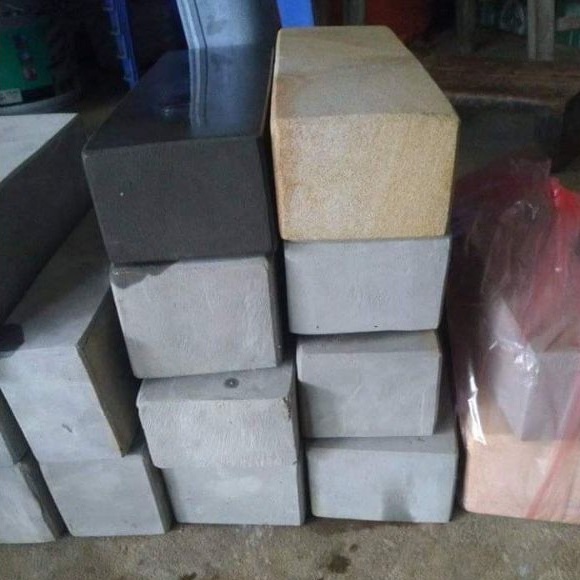 ĐÁ MÀI DAO TỰ NHIÊN TÂY BẮC HỆ ĐÁ BÙN NÚI MÀI DAO CẠO LÔNG CHÂN
