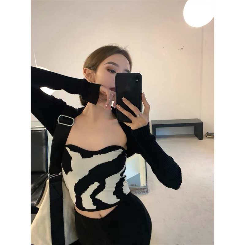 Áo ống ôm body chất liệu len tăm co giãn