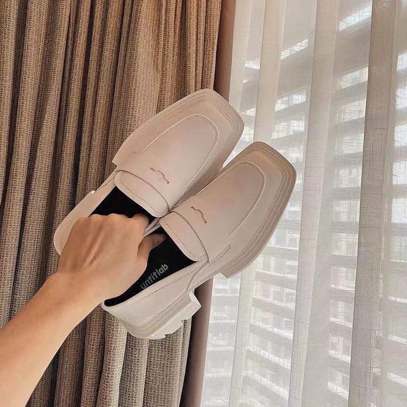 Giày tây mũi vuông đế bành cho nữ thương hiệu Prada da thật cao cấp