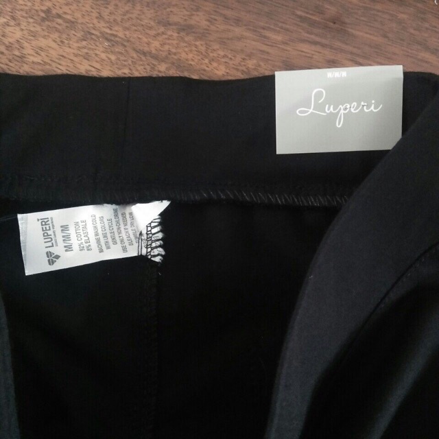QUẦN LEGGING NGỐ 2 TÚI SAU