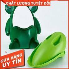 SALE BÔ ĐỨNG TREO TƯỜNG CON ẾCH TẬP CHO BÉ TRAI ĐỨNG (ĐI) TIỂU