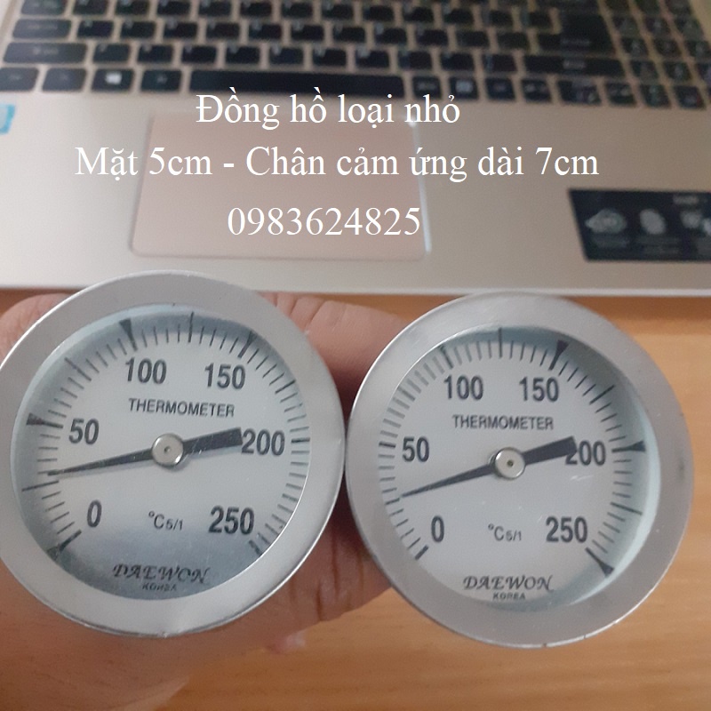 Đồng hồ đo nhiệt độ Lu quay lò nướng nồi hơi công nghiệp 250 độ mặt 5cm chân cảm ứng 7cm Daewon
