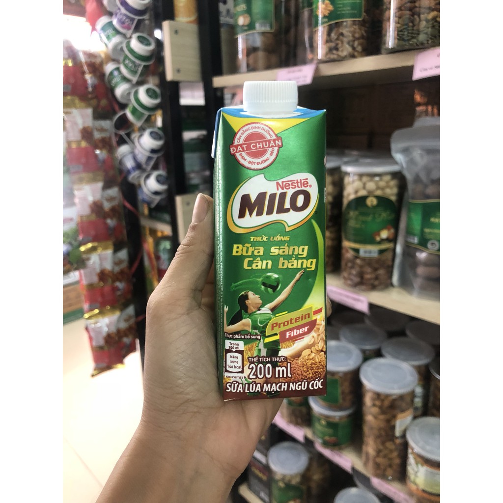 Sữa lúa mạch Milo 200ml có nắp vặn