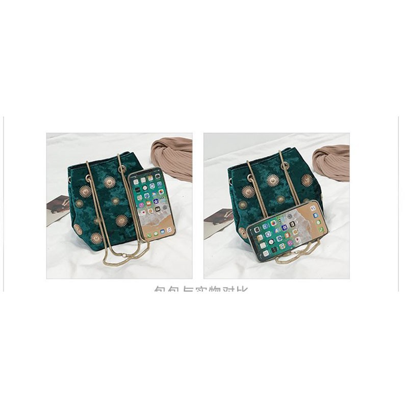 Túi đeo vai IELGY chất liệu nhung phối dây xích thời trang