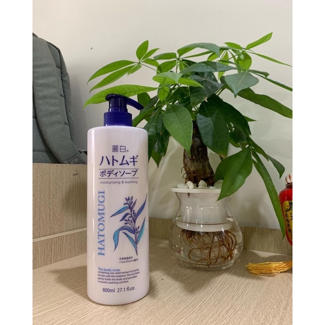 SỮA TẮM chiết xuất Hạt Ý Dĩ Hatomugi Nhật Bản