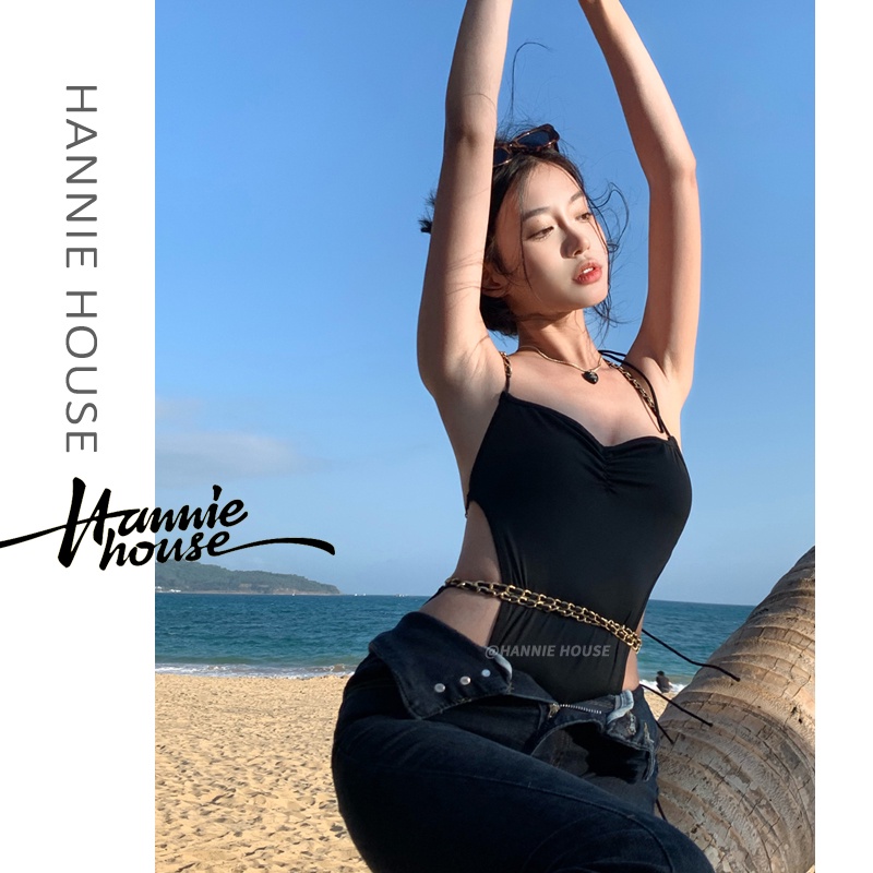 Bộ đồ liền thân phối dây xích thời trang dành cho nữ | BigBuy360 - bigbuy360.vn