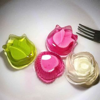 Set 20 khuôn rau câu silicon 2 lớp (10c 5cm, 10c 3cm)