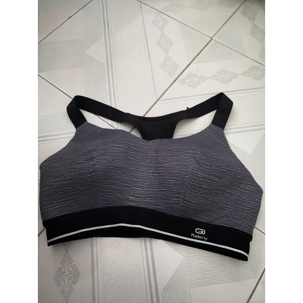 Thanh lý tủ đồ : Áo tập gym/yoga mút liền chọn theo phân loại