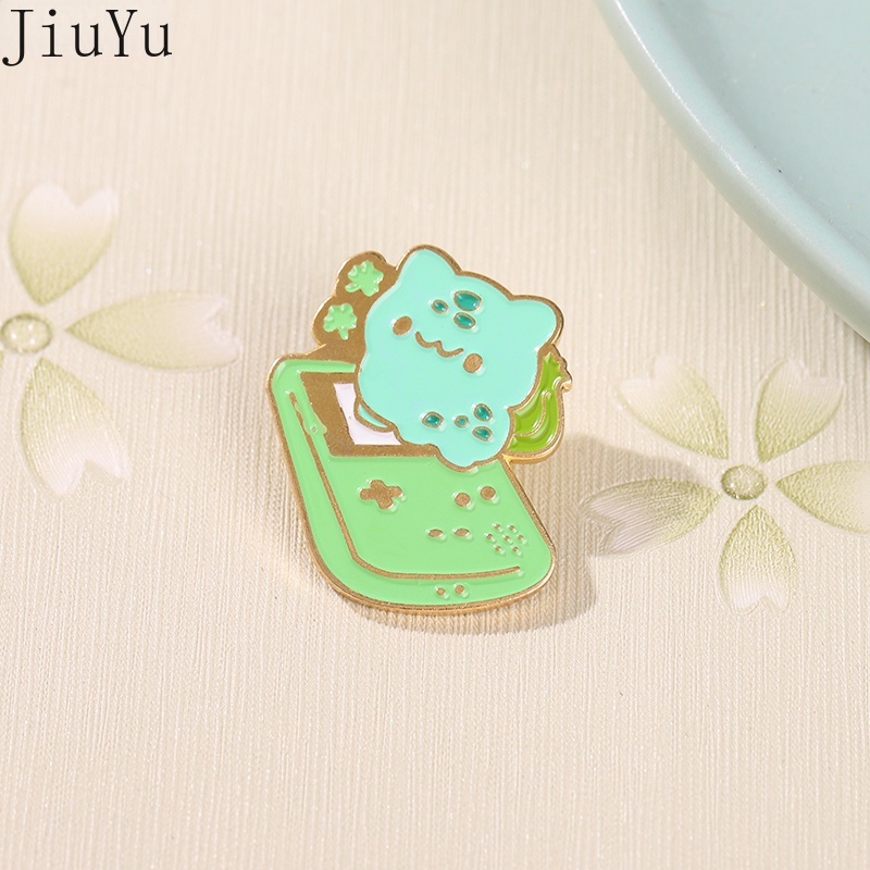 Trâm Cài Áo Hình Máy Chơi Game Cầm Tay Pikachu Rùa Tráng Men Dễ Thương Thích Hợp Làm Quà Tặng Cho Bạn