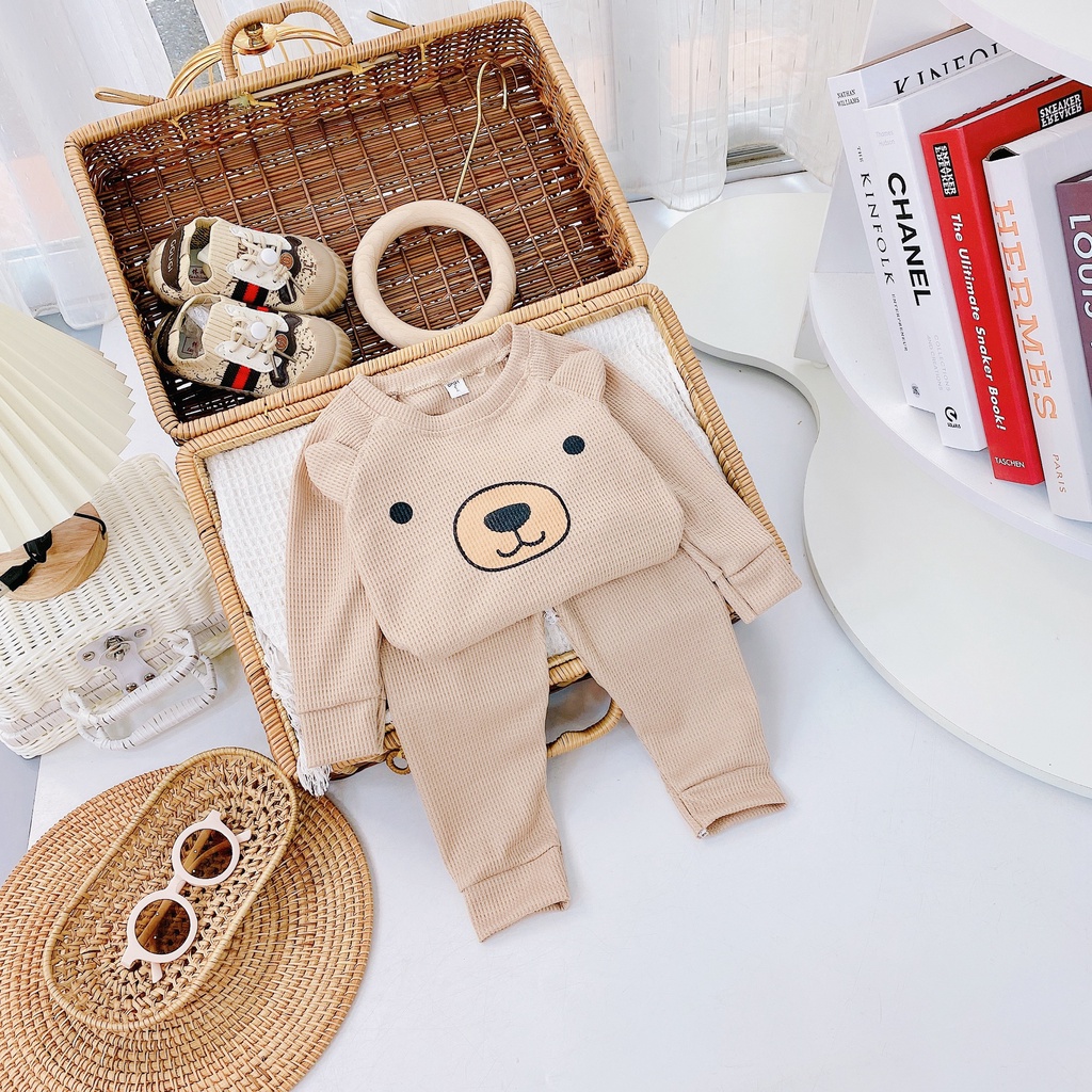 [DT81] Bộ Dài Tay Gấu Bông Có Tai Thật Cho Bé Cực Xinh Chất Vải Cotton Tổ Ong Co Giãn Size Từ 8-16Kg VNXK Nhật-Hàn