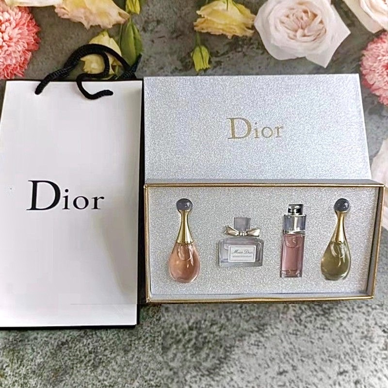 Nước hoa nữ Dior . Combo 4 chai nước hoa Dior 5ml chính hãng thơm lâu