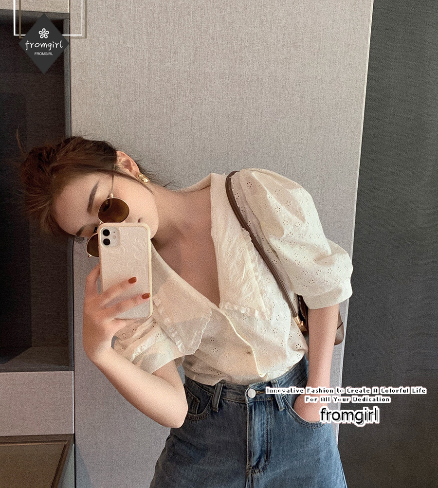 Áo Sơ Mi Ngắn Tay Cổ Chữ V Phối Ren Xinh Xắn Dành Cho Nữ