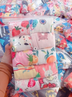 quần chục bé trai bé gái