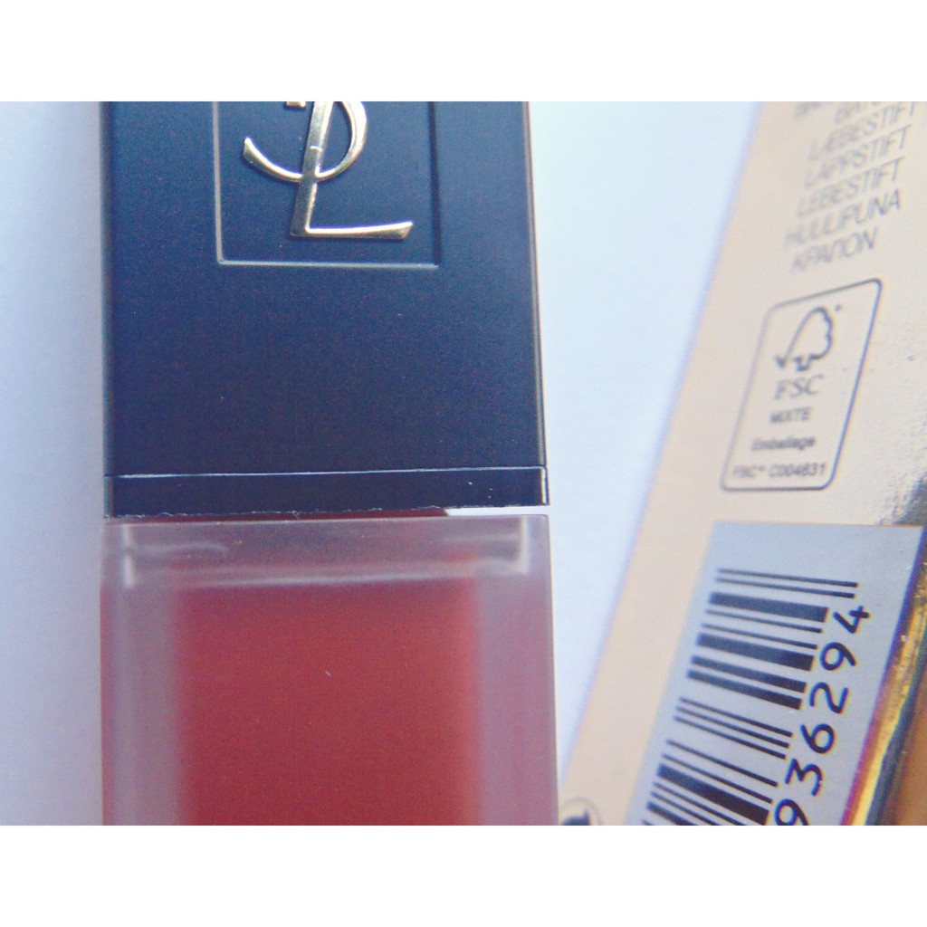 Son kem lì Yves Saint Laurent Tatouage Couture Velvet Cream Matte Liquid Lipstick màu 212 Rouge Rebel