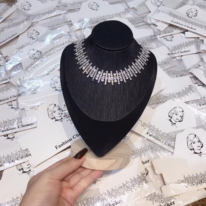 Vòng cổ choker đính đá nhiều mẫu xinh