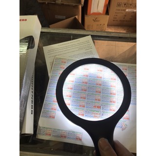Kính lúp Đức cao cấp có 10 đèn LED