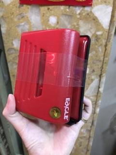 Máy bấm 2 lỗ Eagle 837
