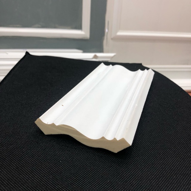 Phào chỉ nhựa PU xốp cổ trần bản 10cm trắng thô