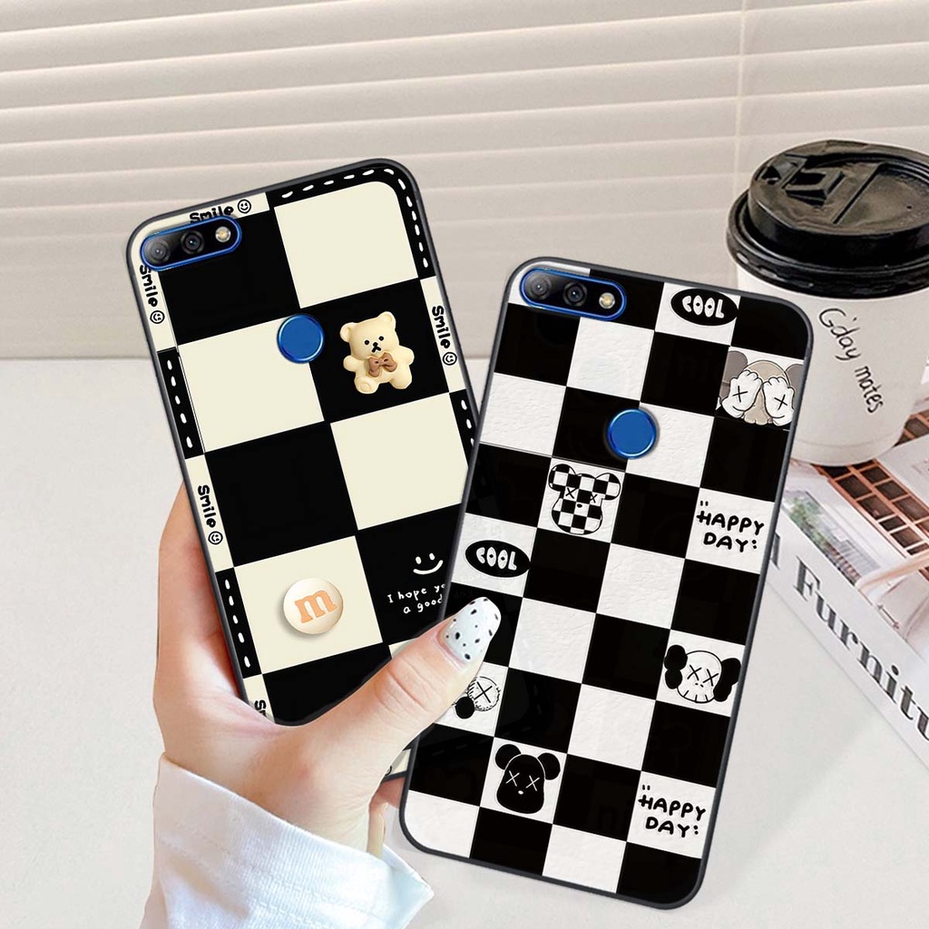 Ốp Huawei Y7 Prime 2018 / Y7 Pro 2018 gấu Bear rick caro vuông thời trang siêu đẹp