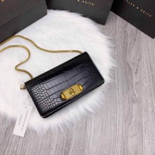 [Mã MASK2630K giảm 15% tối đa 30K đơn từ 99K] Túi da rắn mini cnk size18 vừa đt