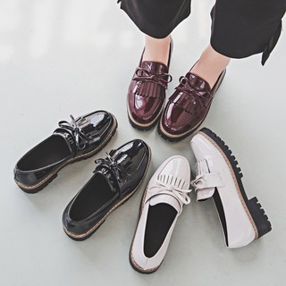 giày ulzzang tua rua
