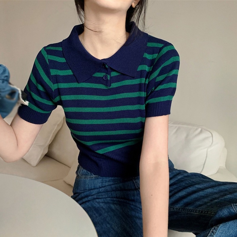 Áo Croptop Dệt Kim Tay Ngắn Cổ Bẻ Họa Tiết Kẻ Sọc Thời Trang Cho Nữ