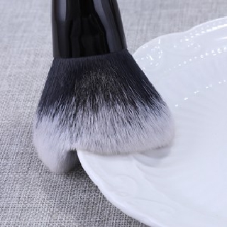 Cọ Phủ Phấn Trang Điểm – Lông Mềm Mịn, Tán Phấn Không Mốc Nền