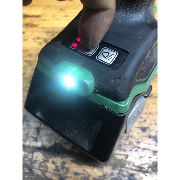 Khoan Bê Tông 18V Hitachi