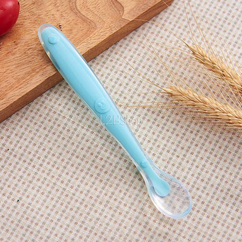 Thìa ăn dặm silicon đầu mềm cho bé yêu, loại tốt