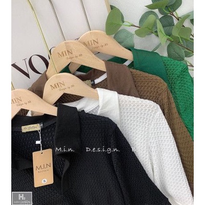 Áo kiểu nữ tổ ong cổ bẻ viền gấu hàng đẹp