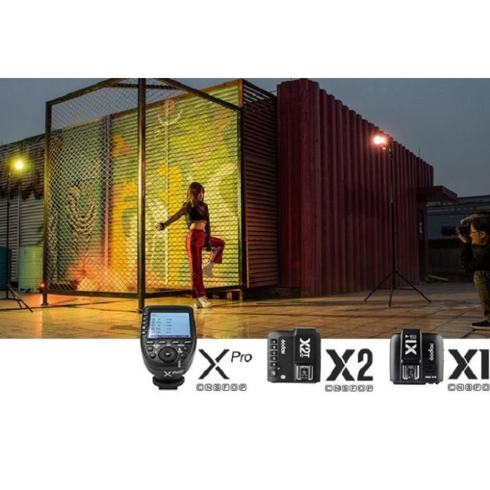 Đèn Flash Godox V1 Cho máy ảnh Nikon HL Lighitng