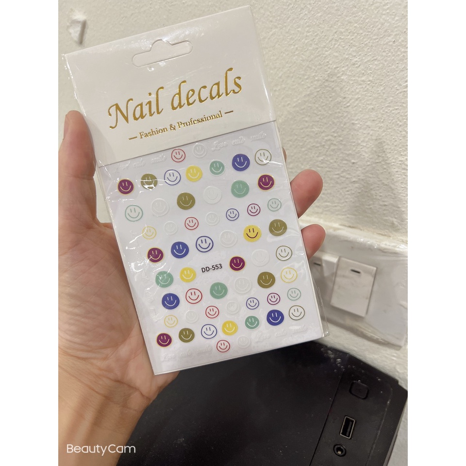 sticker trang trí nail mặt cười dd553