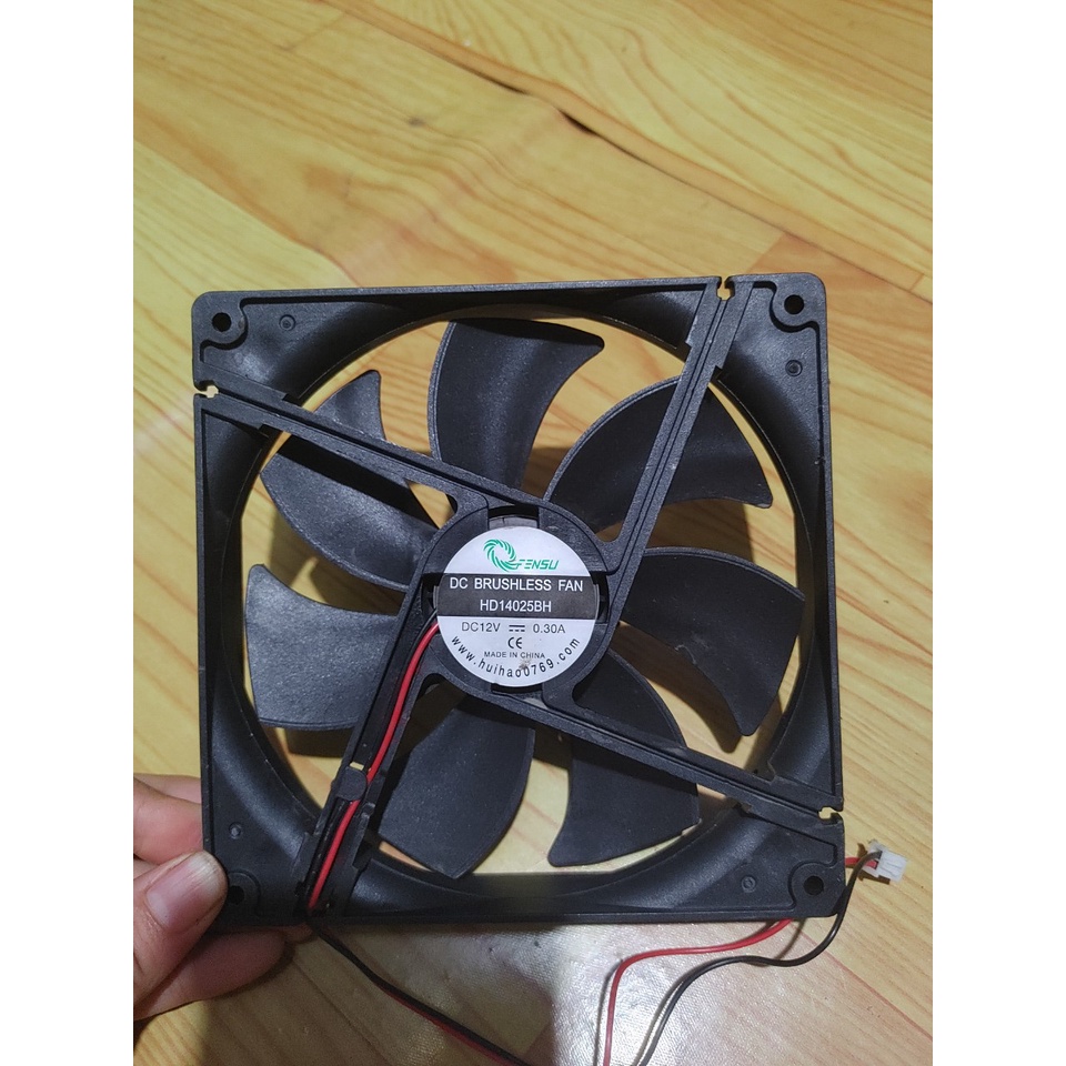 Quạt tản nhiệt, DC 12V, làm mát cho máy tính và các thiết bị 14cm*14cm tháo từ nguồn