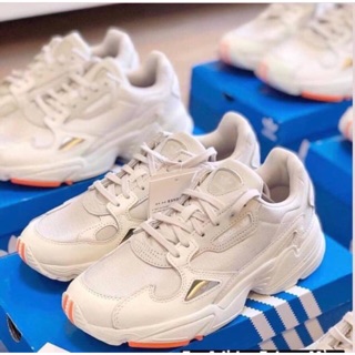Giày thể thao adidas nam nữ