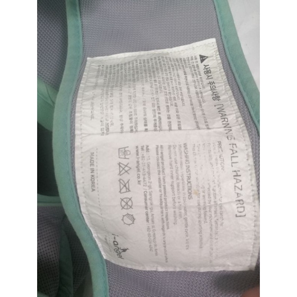 Địu ngồi cho bé