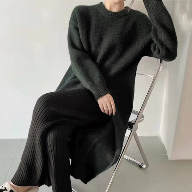 Áo len dài xẻ cao phong cách Hàn Quốc