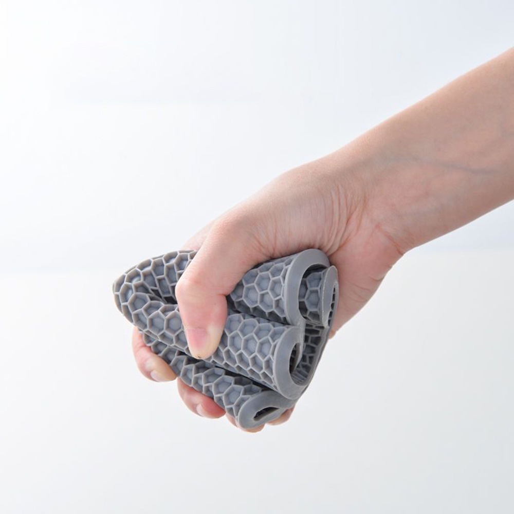 Set 2 miếng lót ly silicon hình tròn chống trượt kiểu dáng tổ ong cách nhiệt chống bỏng bảo vệ bàn an toàn