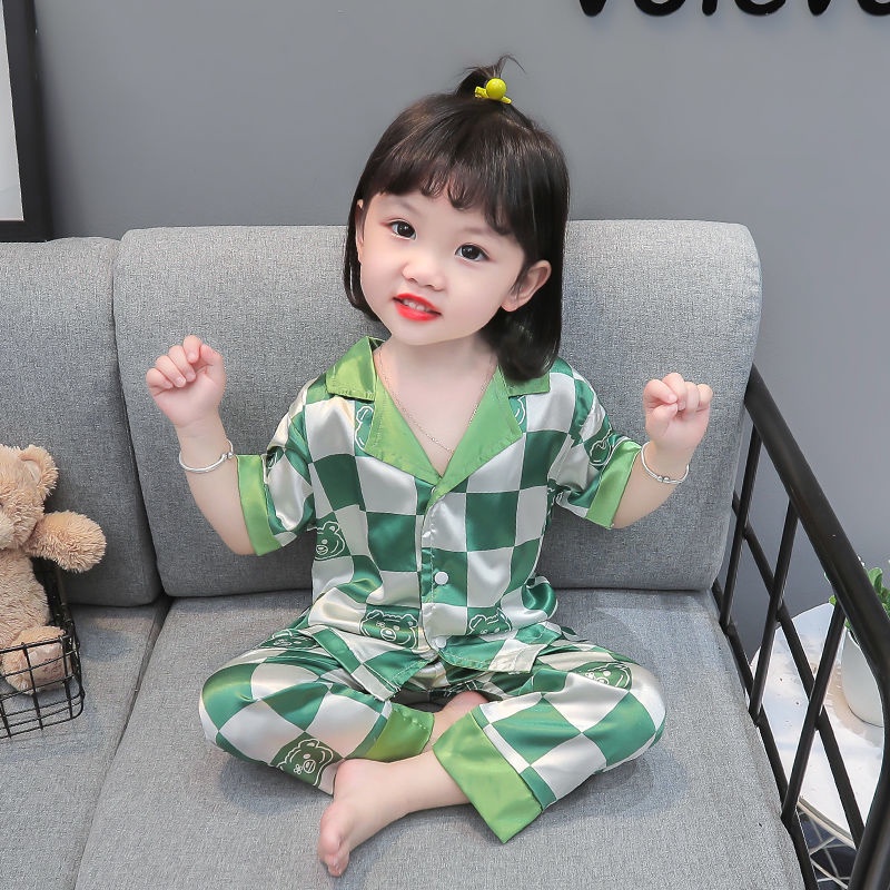 Set Đồ Mặc Ở Nhà Bằng Lụa Lạnh Mỏng Tay Ngắn Thời Trang Dồ Ngủ Trẻ Em
