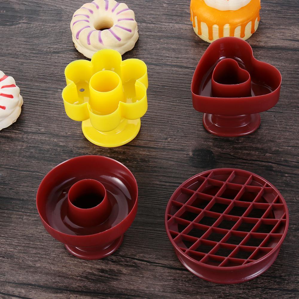 Khuôn Cắt Bánh Mì Tráng Miệng DIY