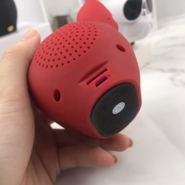 Loa bluetooth mini hình đầu chó Bull nghe nhạc thẻ nhớ có dây đeo - Gutek F4 | BigBuy360 - bigbuy360.vn