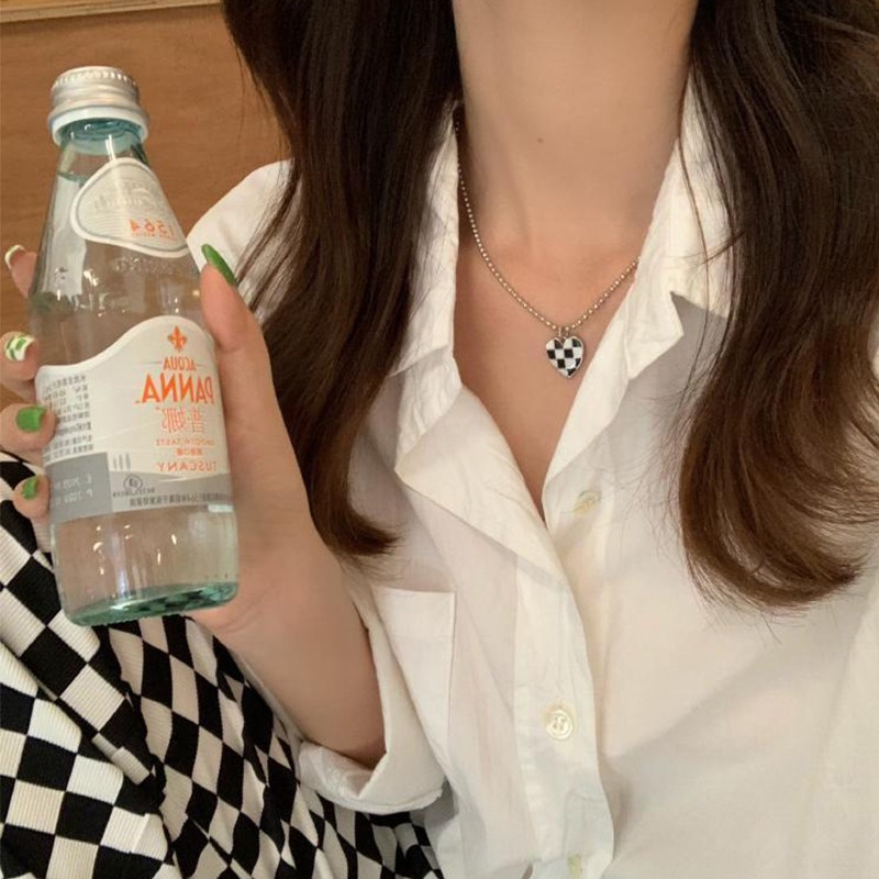 ✨✨Bông tai mạ bạc 925 mặt hình trái tim phối sọc caro trắng đen