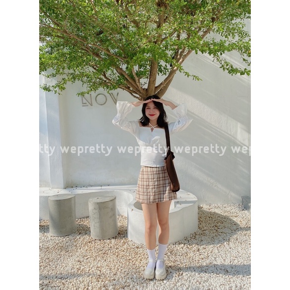 Áo trễ vai dài tay nữ dáng croptop phong cách hiện tại 2 màu đen và trắng chất thô mềm có mút ngực Wepretty Clothes | BigBuy360 - bigbuy360.vn