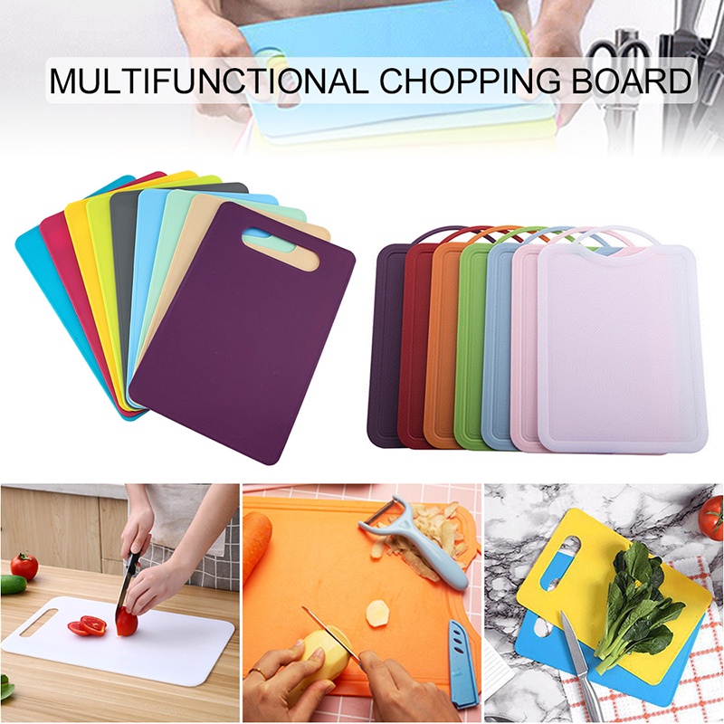 Tấm thớt bằng nhựa chống trượt tiện dụng cho cắt rau củ thức ăn nhà bếp