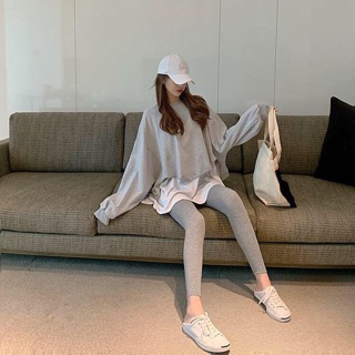 Áo Sweater Oversize tay dài phối trắng